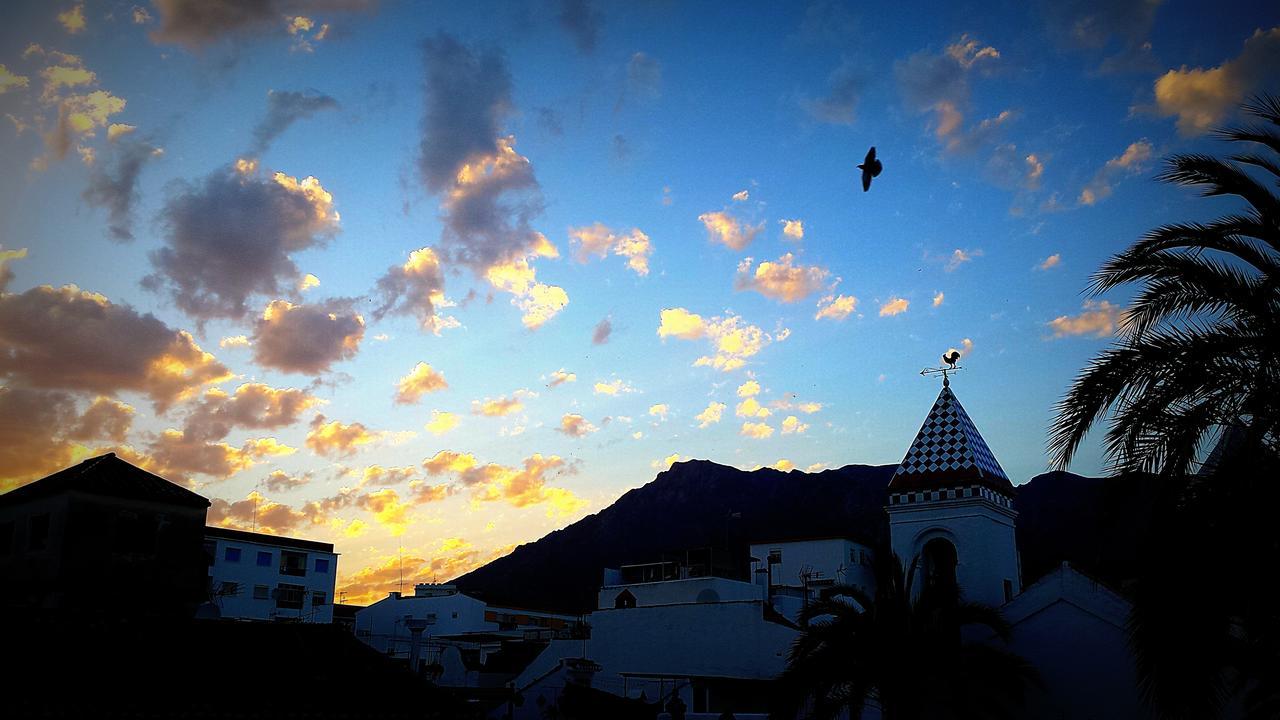 Home Away From Home Marbella Esterno foto